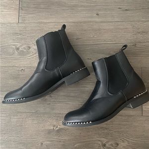 Edgy Studded Ankle Black Boots🖤